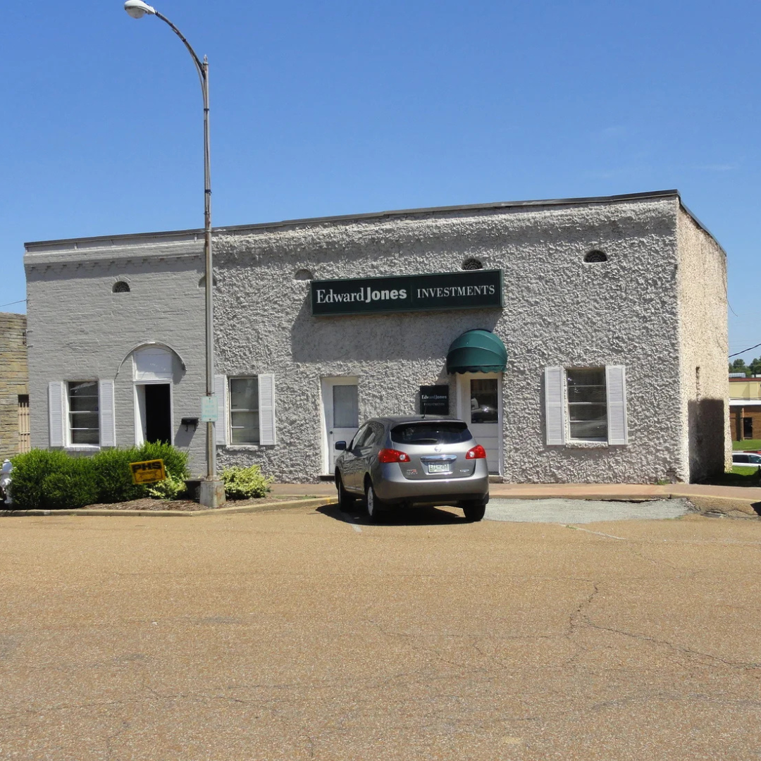 Edward Jones Exterior Before
